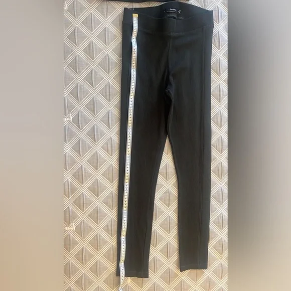 Bershka Olive Stretch Set size S bottoms and M top - Picture 6 of 8